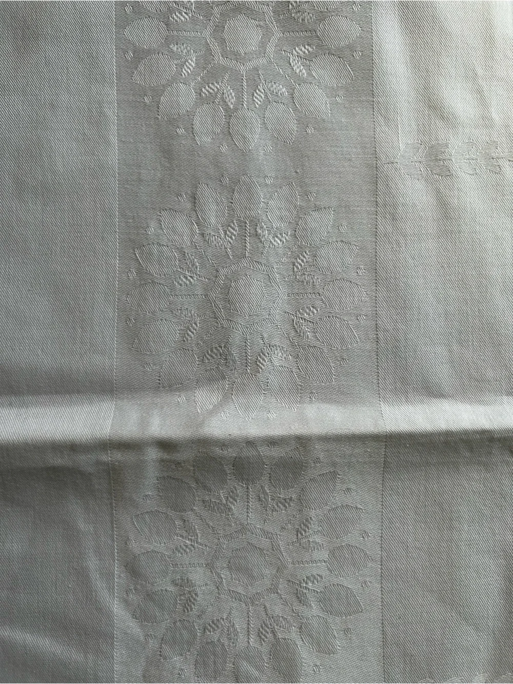 Elegant White Damask Table Linen with Floral Medallion